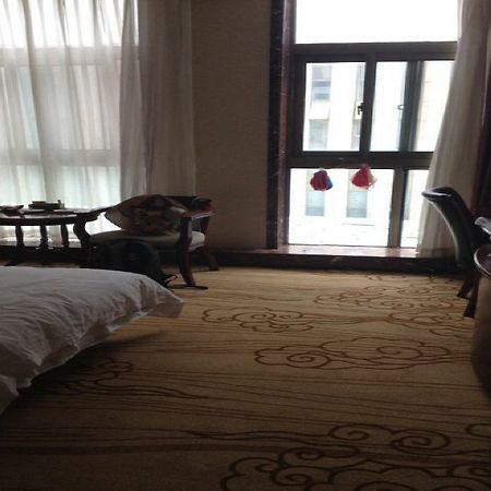 Weihai Happy Hot Spring Hotel 外观 照片